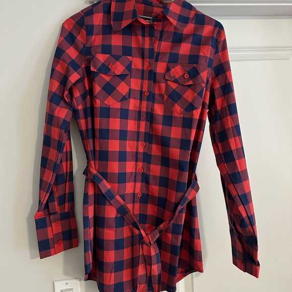 Somewon Tops - Plaid Button Down Shirt - Red and Blue